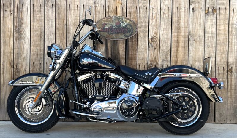 HARLEY DAVIDSON HERITAGE SOFTAIL CLASSIC lleno