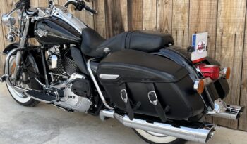 HARLEY DAVIDSON ROAD KING CLASSIC 103 lleno