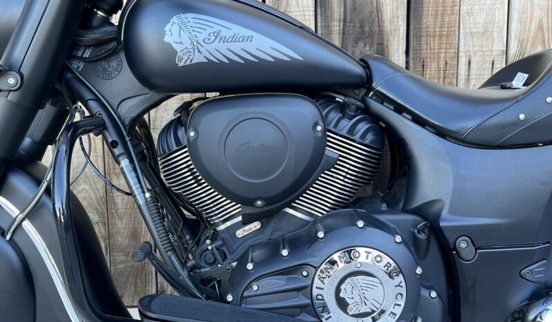 INDIAN CHIEF DARK HORSE 111 lleno