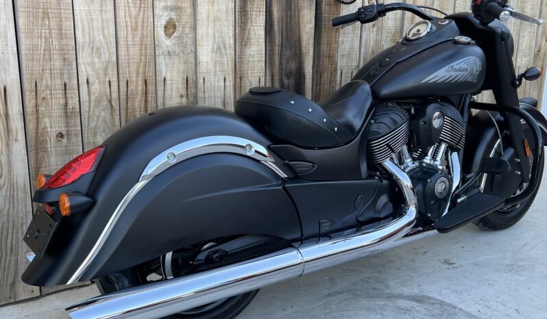 INDIAN CHIEF DARK HORSE 111 lleno