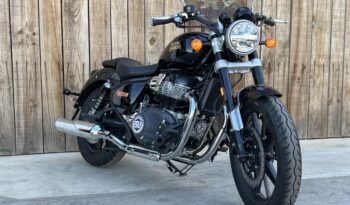 ROYAL ENFIELD SUPER METEOR 650 BLACK & BLACK lleno