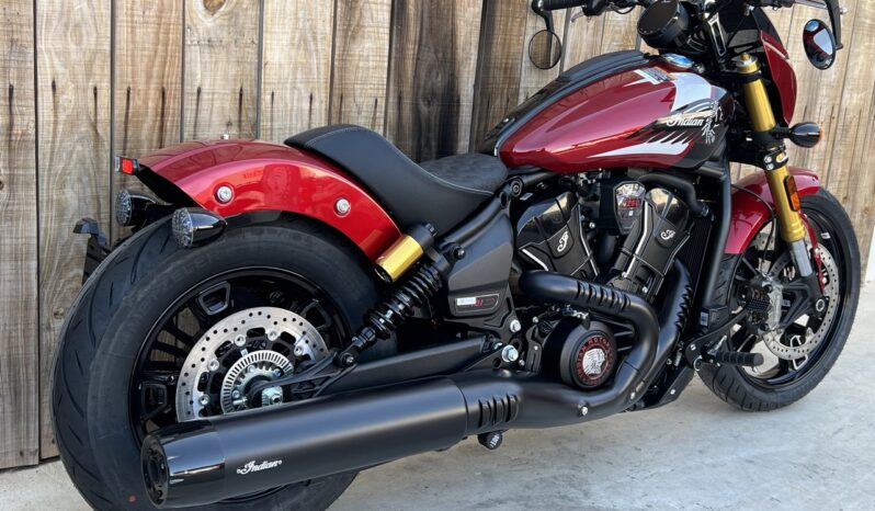 INDIAN SCOUT 101 lleno