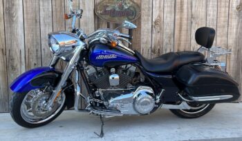 HARLAY DAVIDSON ROAD KING SCREAMIN EAGLE lleno