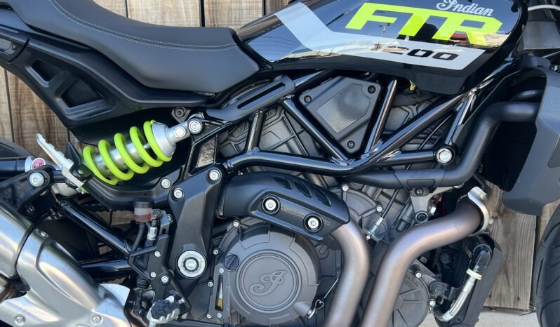 INDIAN FTR1200 LIME “DEMO” lleno