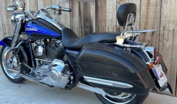 HARLEY DAVIDSON ROAD KING CVO lleno