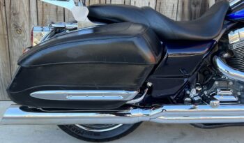 HARLEY DAVIDSON ROAD KING CVO lleno