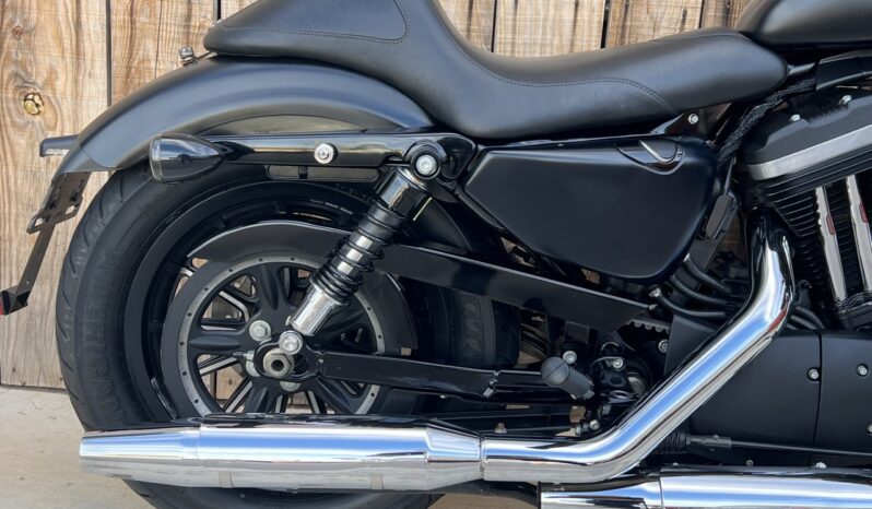 HARLEY DAVIDSON XL883 IRON lleno