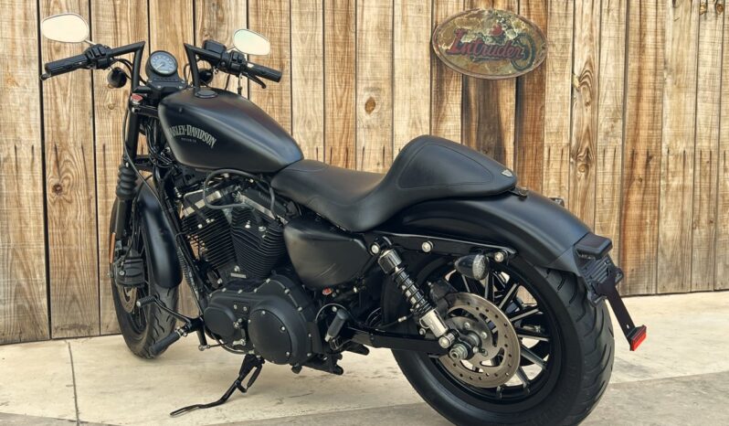 HARLEY DAVIDSON XL883 IRON lleno