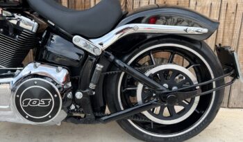 HARLEY DAVIDSON SOFTAIL BREAKOUT lleno