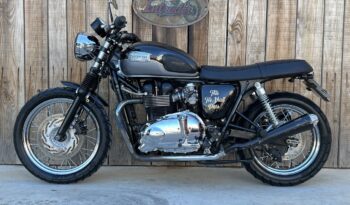 TRIUMPH BONNEVILLE TAMARIT lleno