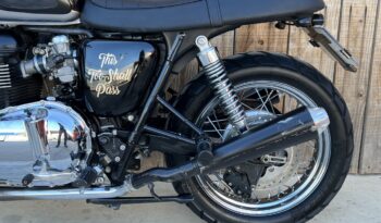 TRIUMPH BONNEVILLE TAMARIT lleno