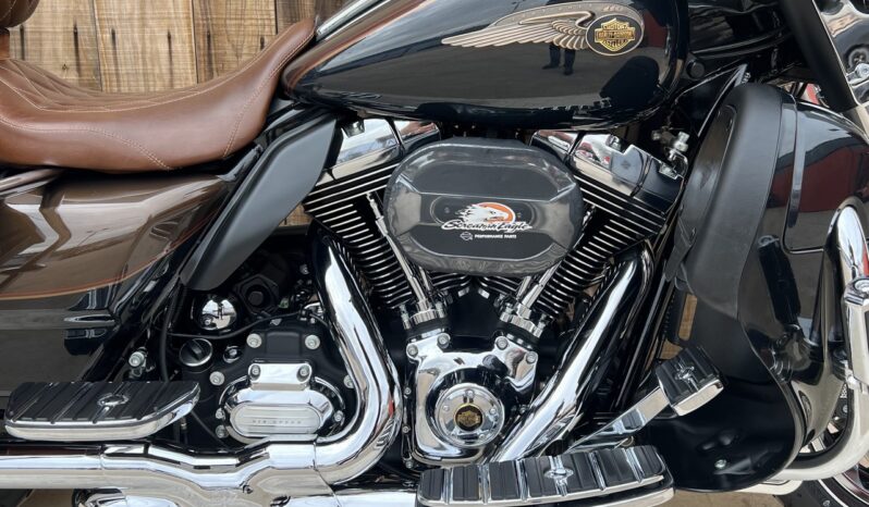 HARLEY DAVIDSON ELECTRA ULTRA LIMITED LTD EDT 110 ANIVERSARIO lleno