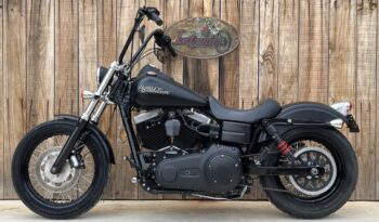 HARLEY DAVIDSON DYNA STREET BOB lleno