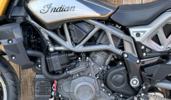 INDIAN FTR1200 CARBON lleno