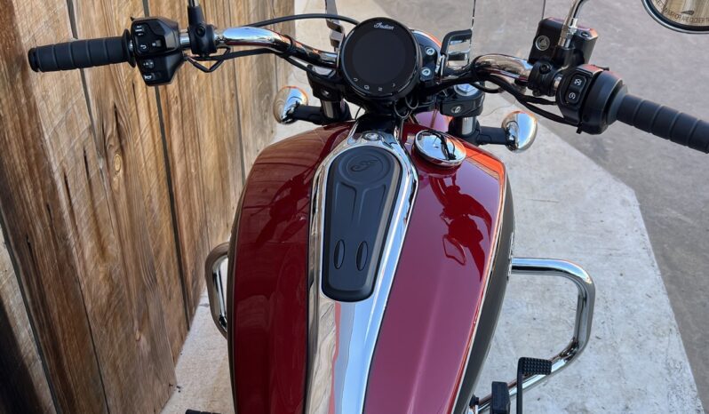 INDIAN SCOUT CLASSIC LTD + TECH lleno