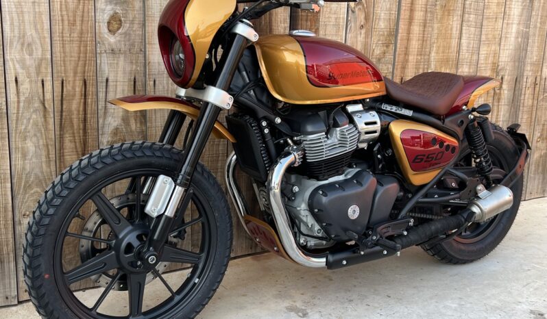 ROYAL ENFIELD SUPER METEOR 650 STREAKER lleno