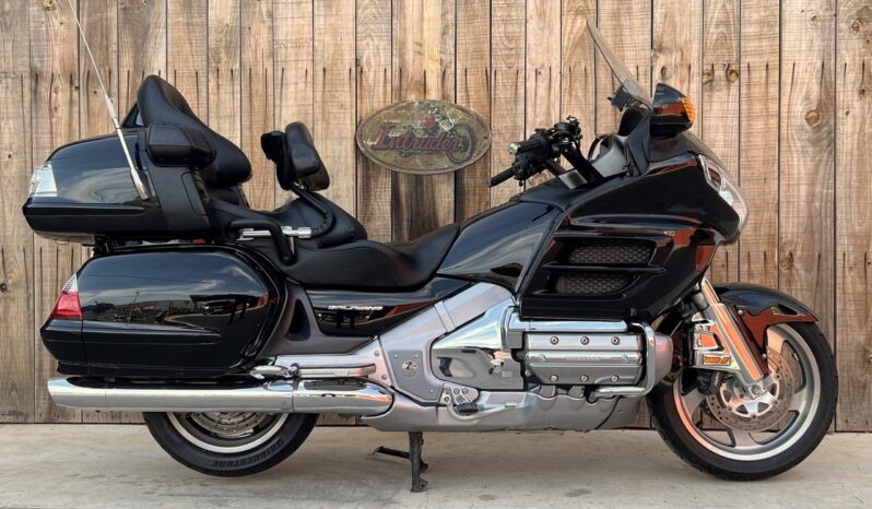 HONDA GL1800 GOLDWING lleno