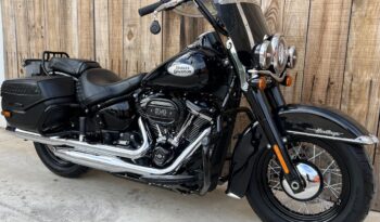 HARLEY DAVIDSON HERITAGE CLASSIC 114 lleno