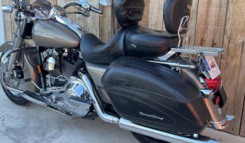 HARLEY DAVIDSON ROAD KING CUSTOM “CARBURACION” lleno