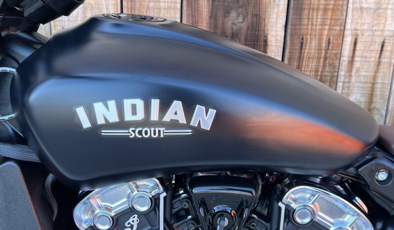 INDIAN SCOUT BOBBER 1200 A2 lleno