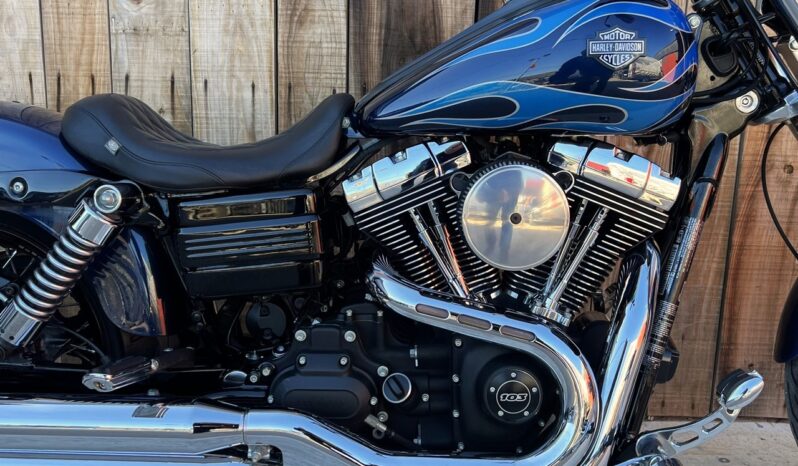 HARLEY DAVIDSON DYNA WIDE GLIDE lleno