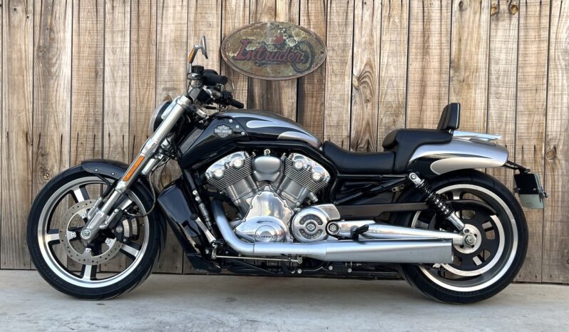 HARLEY DAVIDSON VRSCF MUSCLE lleno