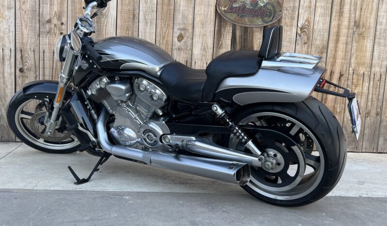 HARLEY DAVIDSON VRSCF MUSCLE lleno